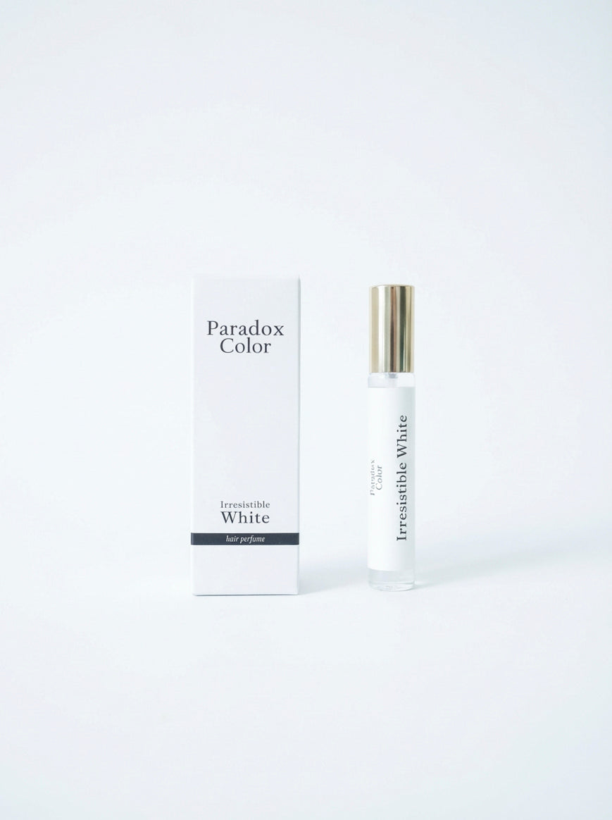 Irresistible White(イレジスティブルホワイト) ヘアパフューム 15ml