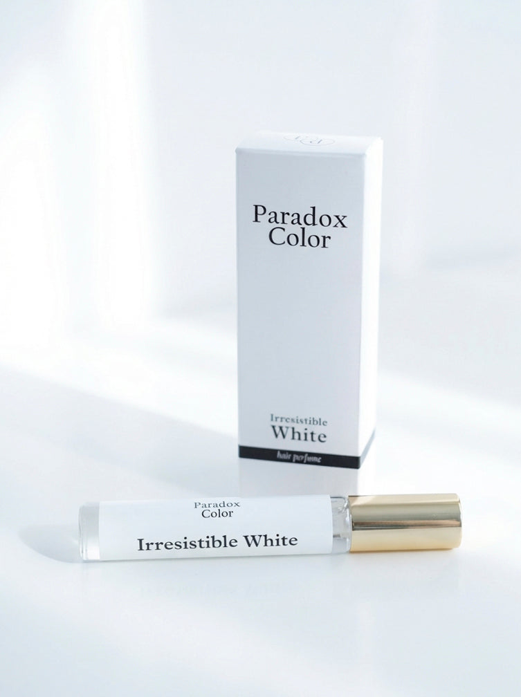 Irresistible White(イレジスティブルホワイト) ヘアパフューム 15ml